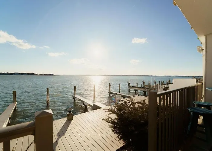Bayfront Bliss Your Waterfront Getaway *