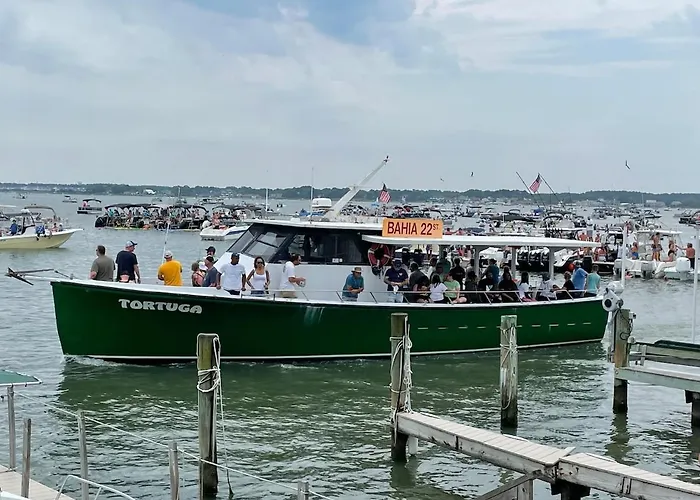 Bayfront Bliss Your Waterfront Getaway * Ocean City